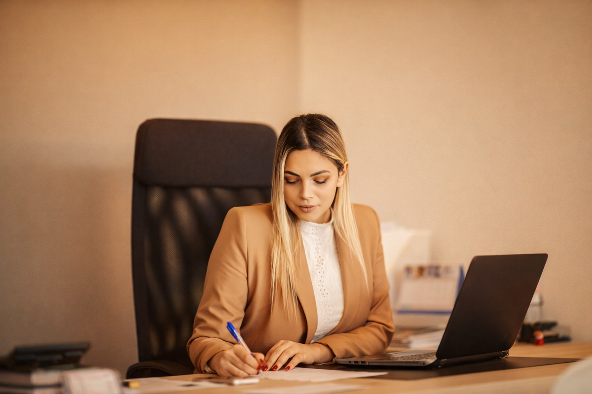 Hard Skills vs Soft Skills: What Employers Actually Look For